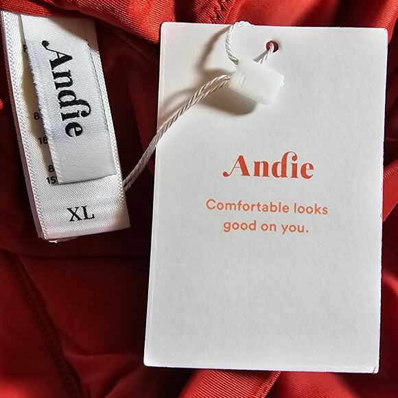 Andie Swim Womans size XL The Luzon Bikini Top in Chili Pepper High Neck NEW - Picture 5 of 7